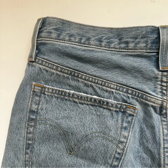 501 Levi’s original high waisted shorts EUC denim shorts size 30 - Picture 11 of 13